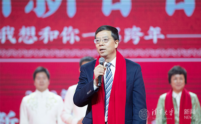 qiuyong2.jpg