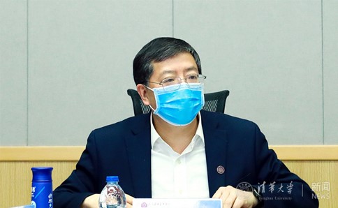 qiuyong.jpg