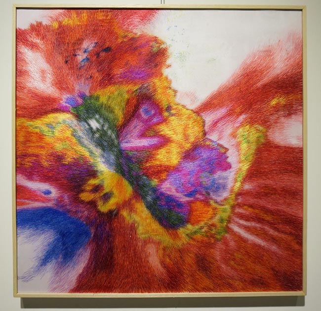 《春夏秋冬??-洪兴???汴绣-50×50cm.JPG