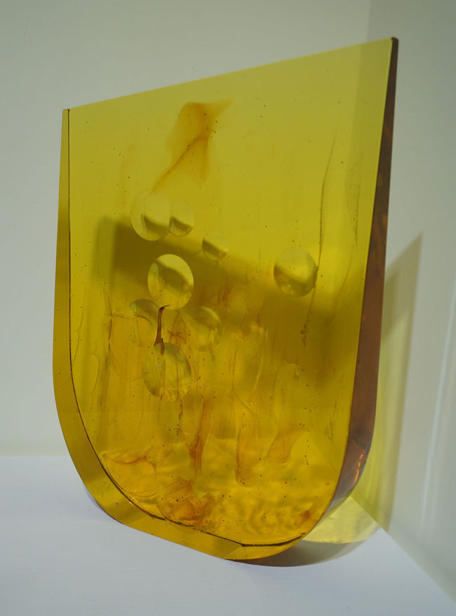 《秋天的记忆???王建???玻璃-38×26×7cm.JPG